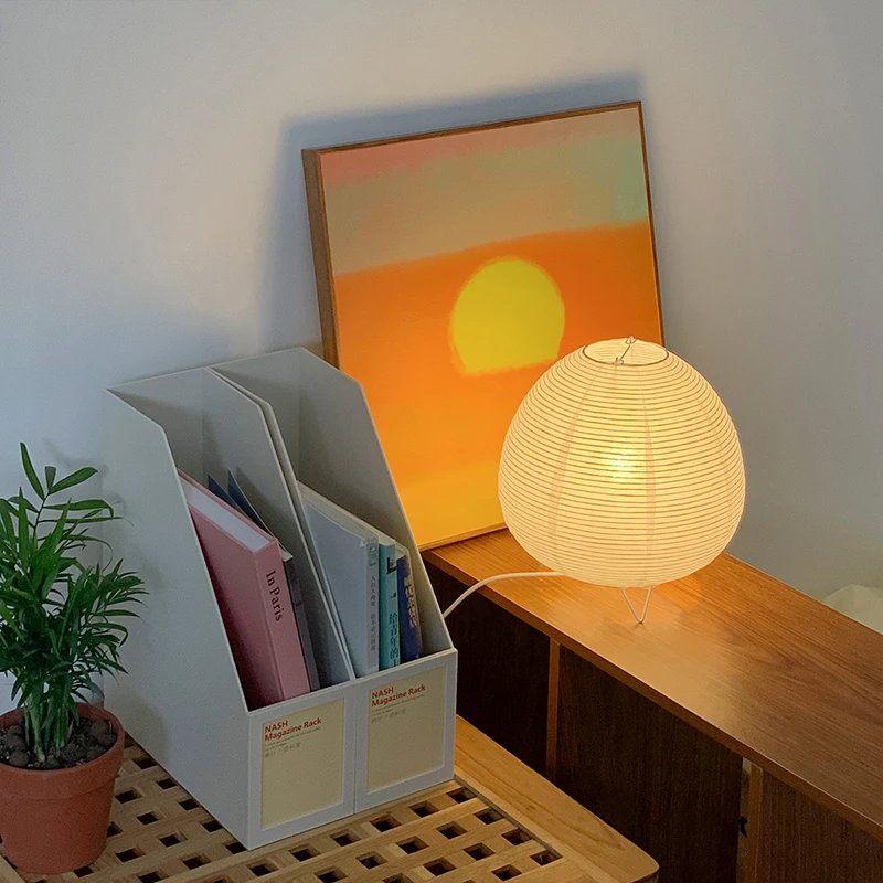 Japanese Rice Paper Lantern Le - đánh giá và giá Floor Lamp Tripod